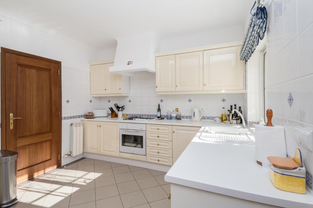 Peaceful 4Br Villa On Gramacho Golf Resort W/ Private Pool Lagoa  Exteriör bild