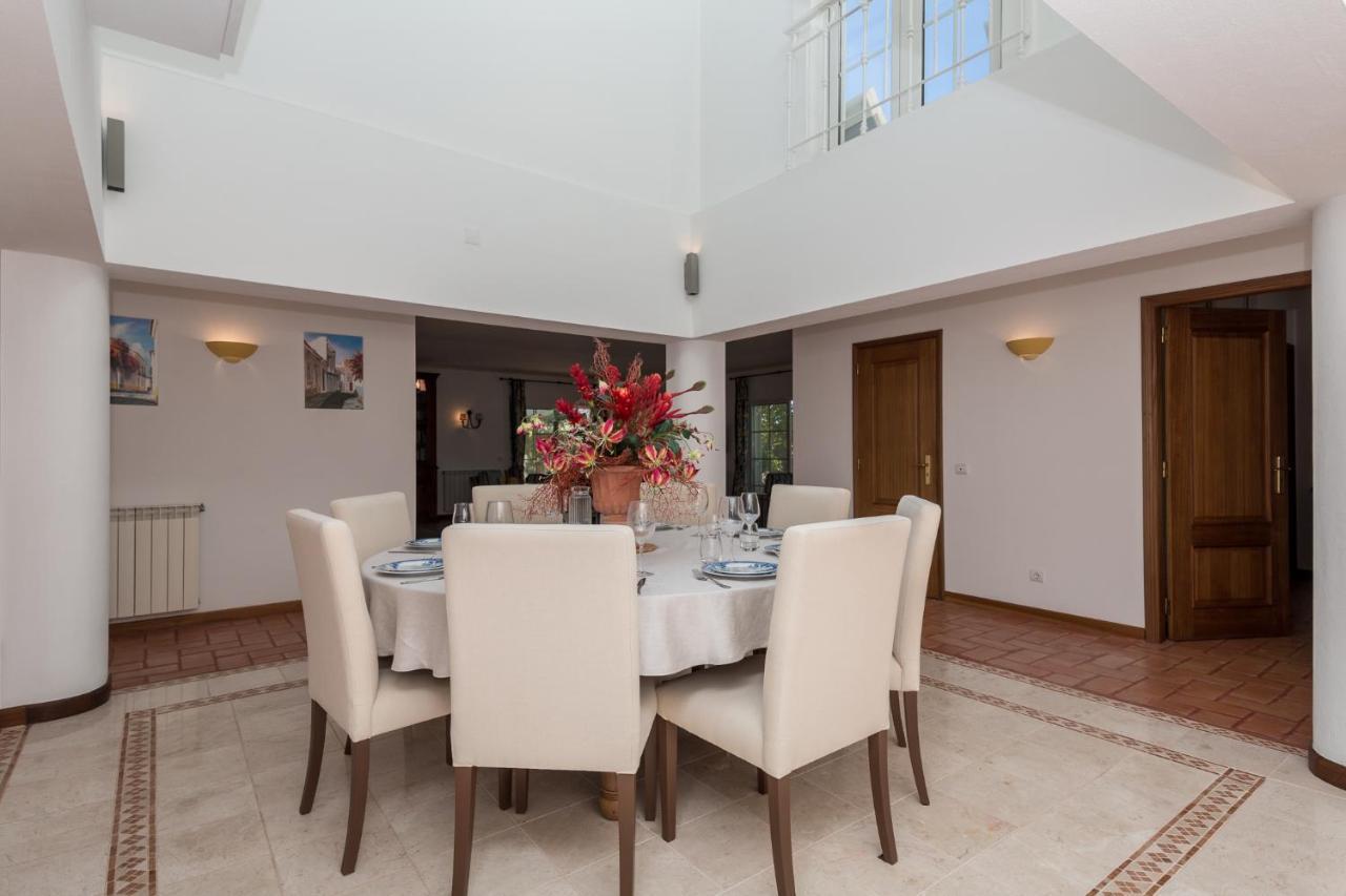 Peaceful 4Br Villa On Gramacho Golf Resort W/ Private Pool Lagoa  Exteriör bild