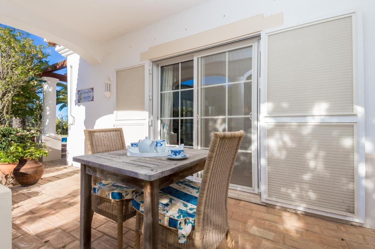 Peaceful 4Br Villa On Gramacho Golf Resort W/ Private Pool Lagoa  Exteriör bild