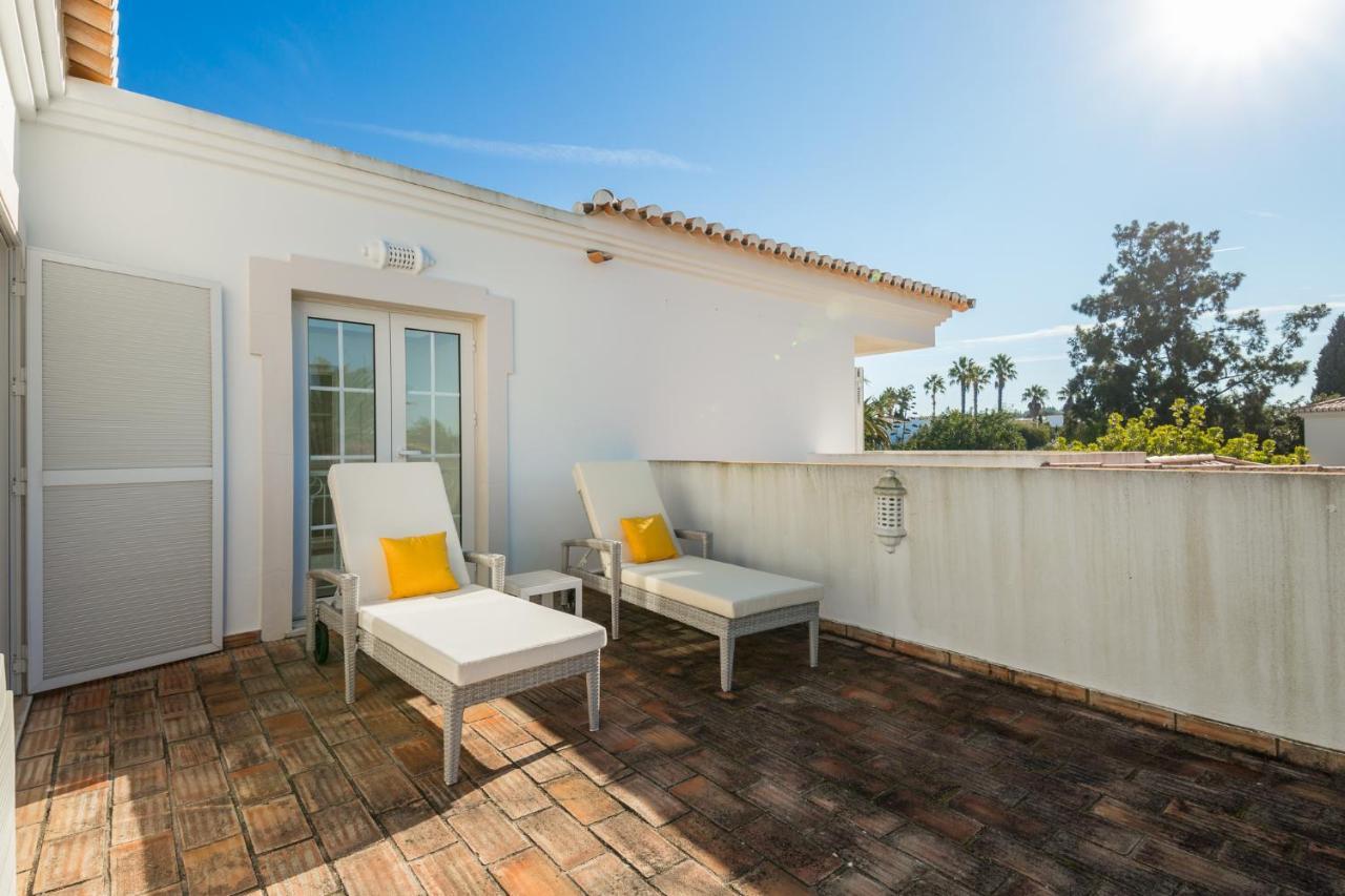 Peaceful 4Br Villa On Gramacho Golf Resort W/ Private Pool Lagoa  Exteriör bild