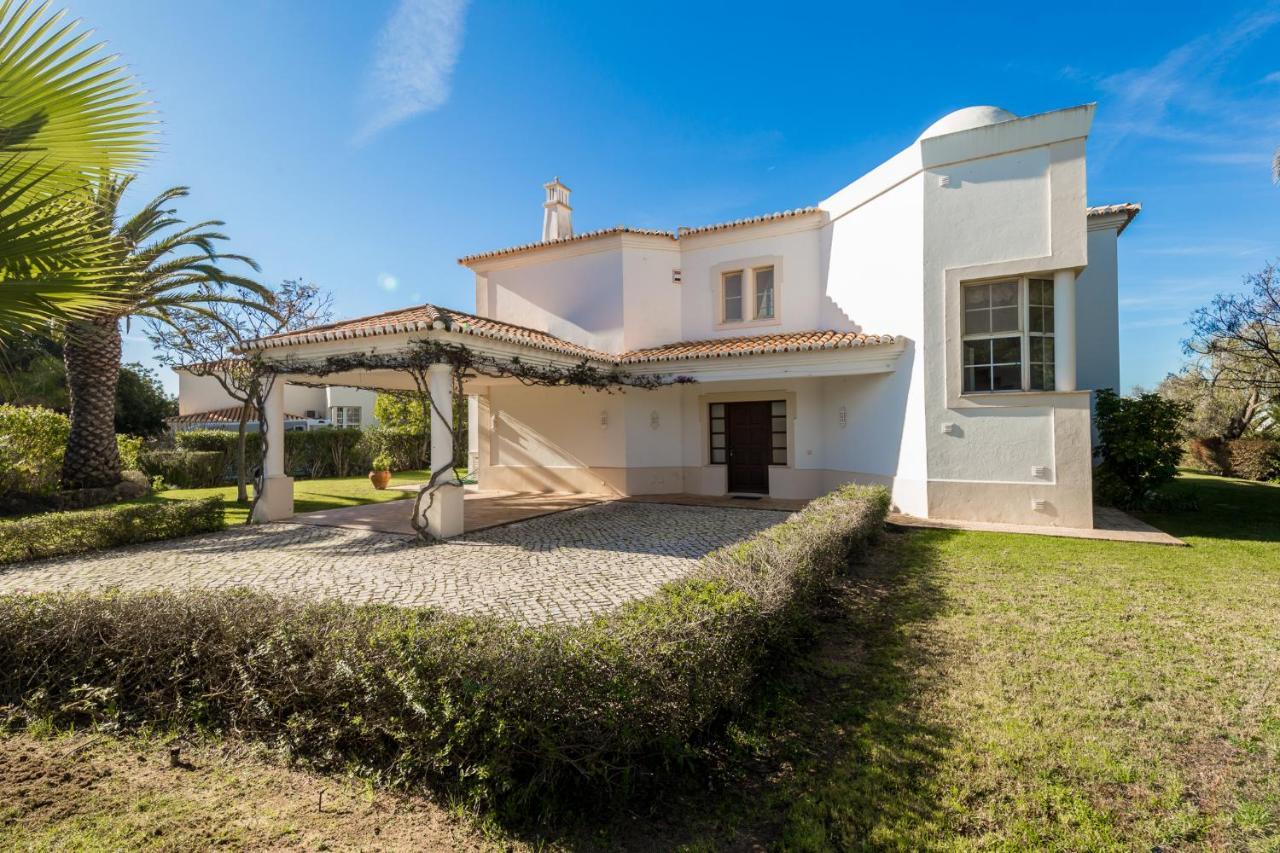 Peaceful 4Br Villa On Gramacho Golf Resort W/ Private Pool Lagoa  Exteriör bild