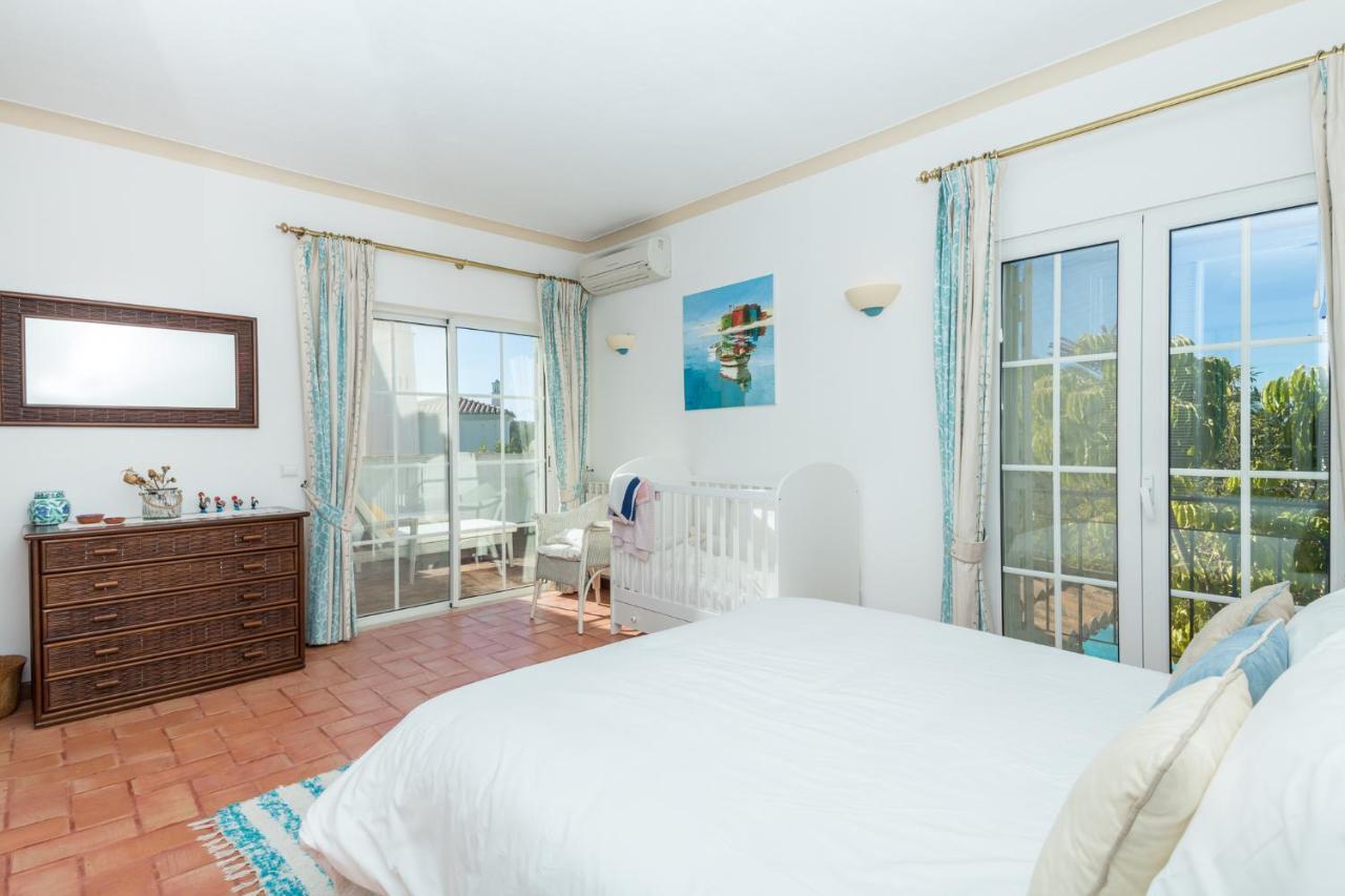 Peaceful 4Br Villa On Gramacho Golf Resort W/ Private Pool Lagoa  Exteriör bild
