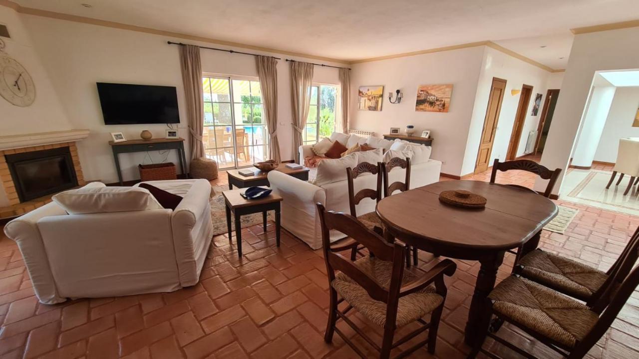 Peaceful 4Br Villa On Gramacho Golf Resort W/ Private Pool Lagoa  Exteriör bild